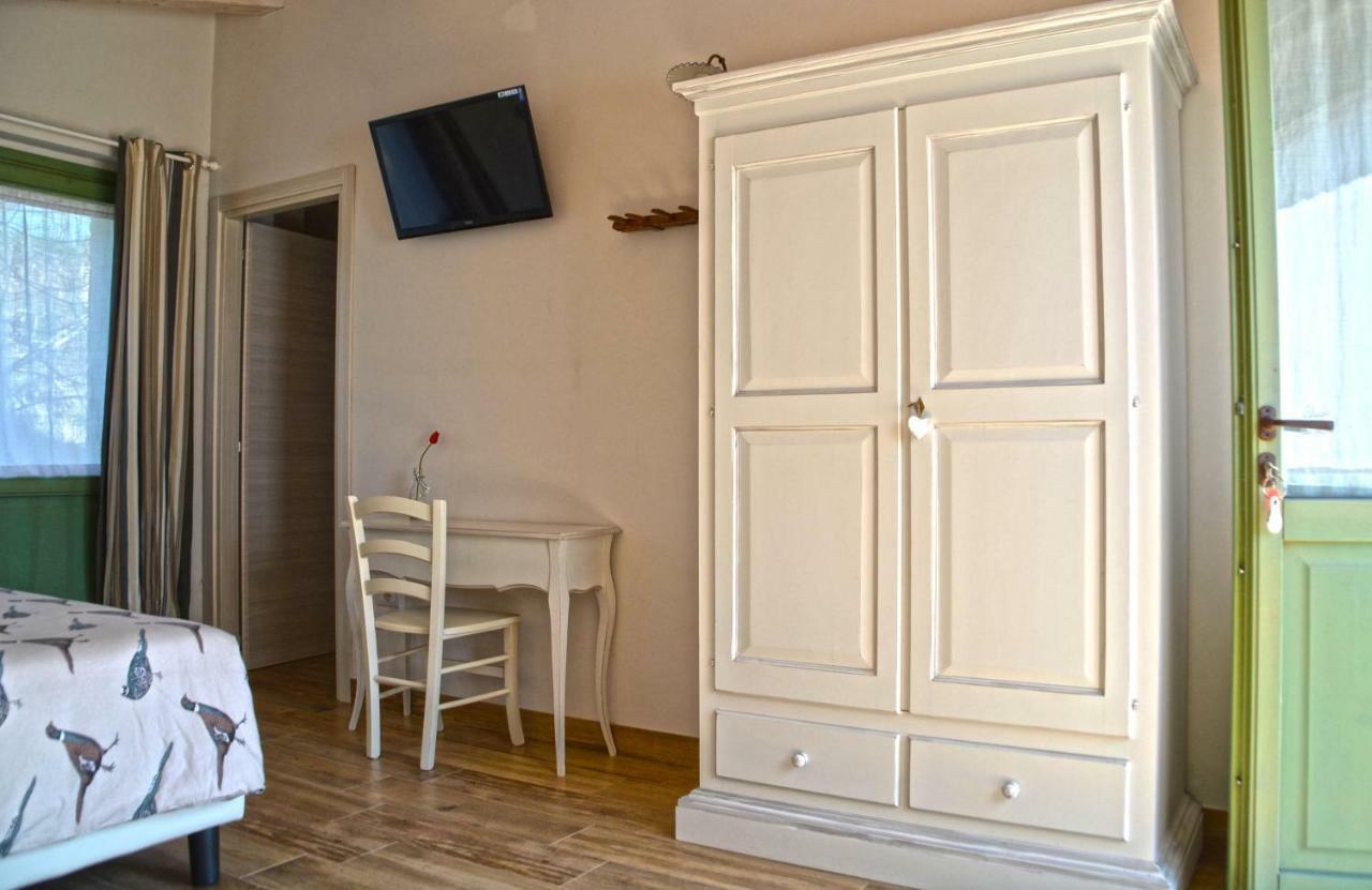 B&B Ceresa - Country House Лорето Экстерьер фото