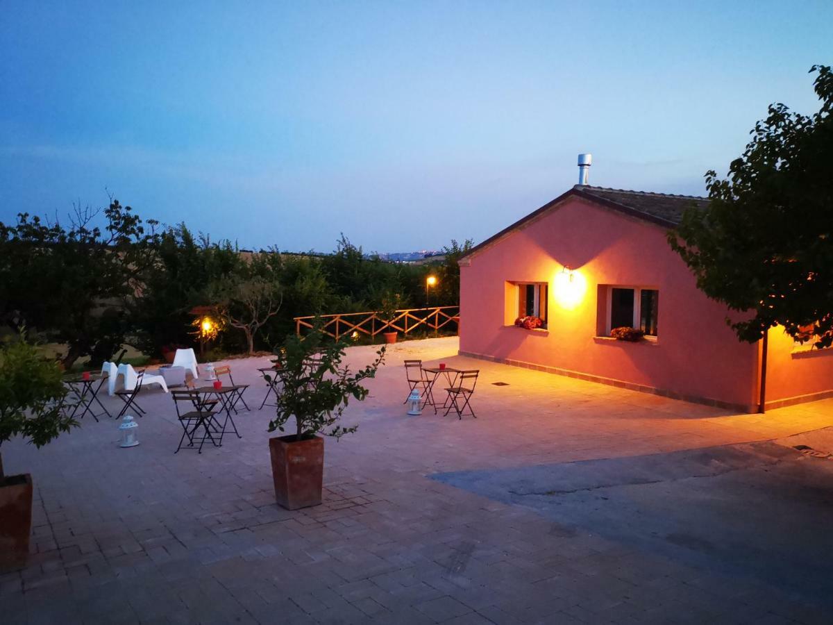 B&B Ceresa - Country House Лорето Экстерьер фото